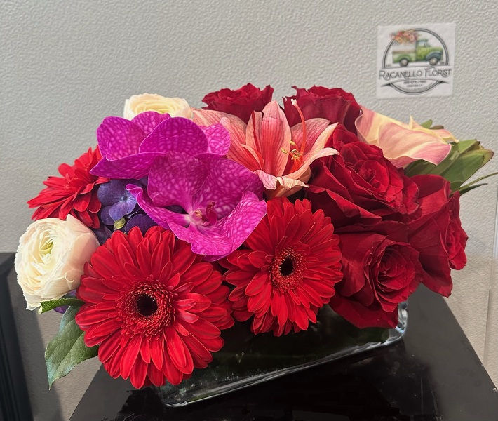 Rac's Table Finisher  from Racanello Florist in Stamford, CT